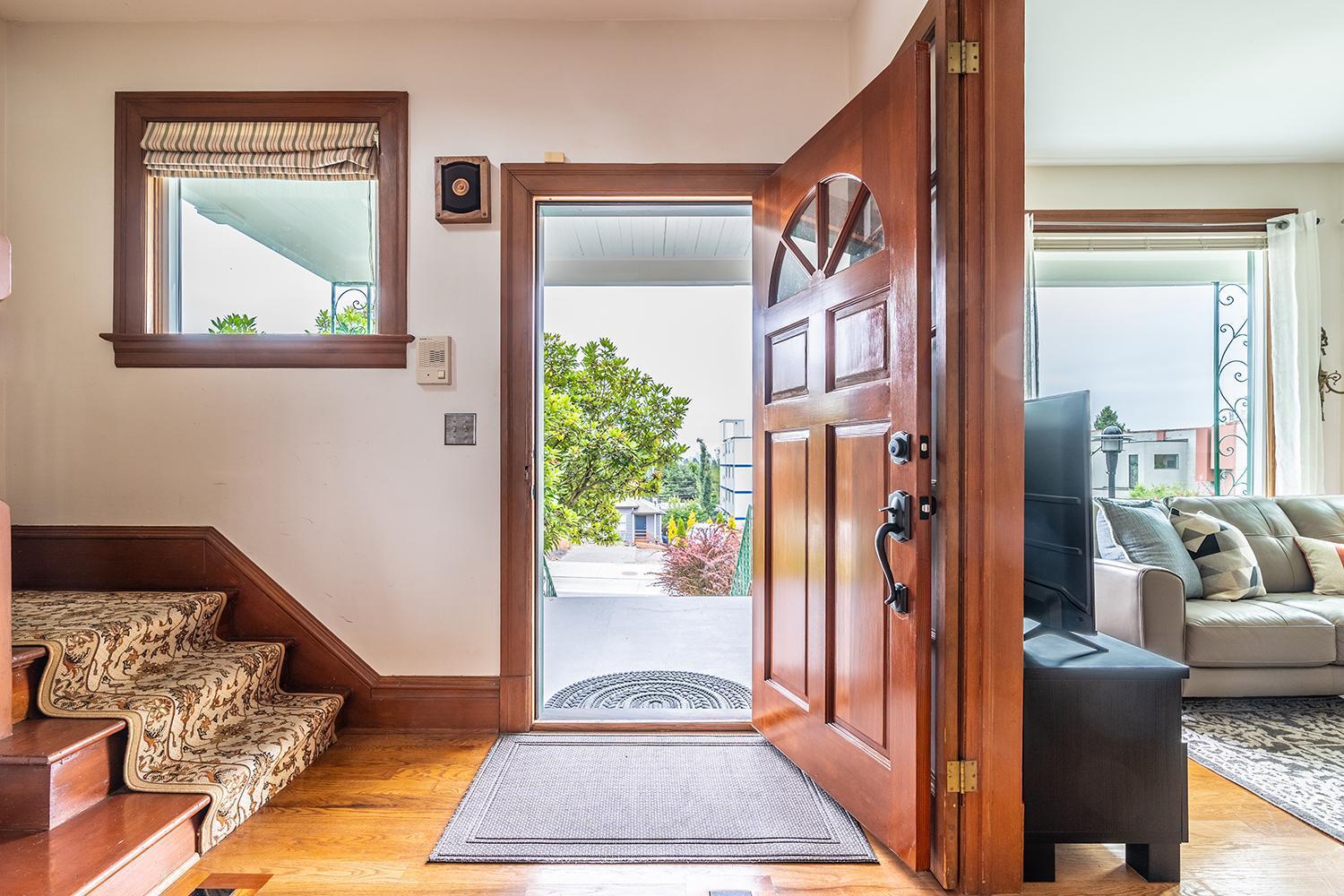 Вилла Charming Capitol Hill Craftsman Сиэтл Экстерьер фото